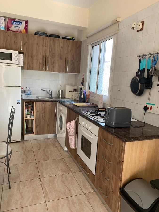 Appartement Limnos Gardens Paphos Exterior photo
