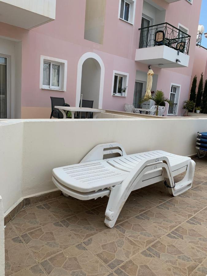 Appartement Limnos Gardens Paphos Exterior photo